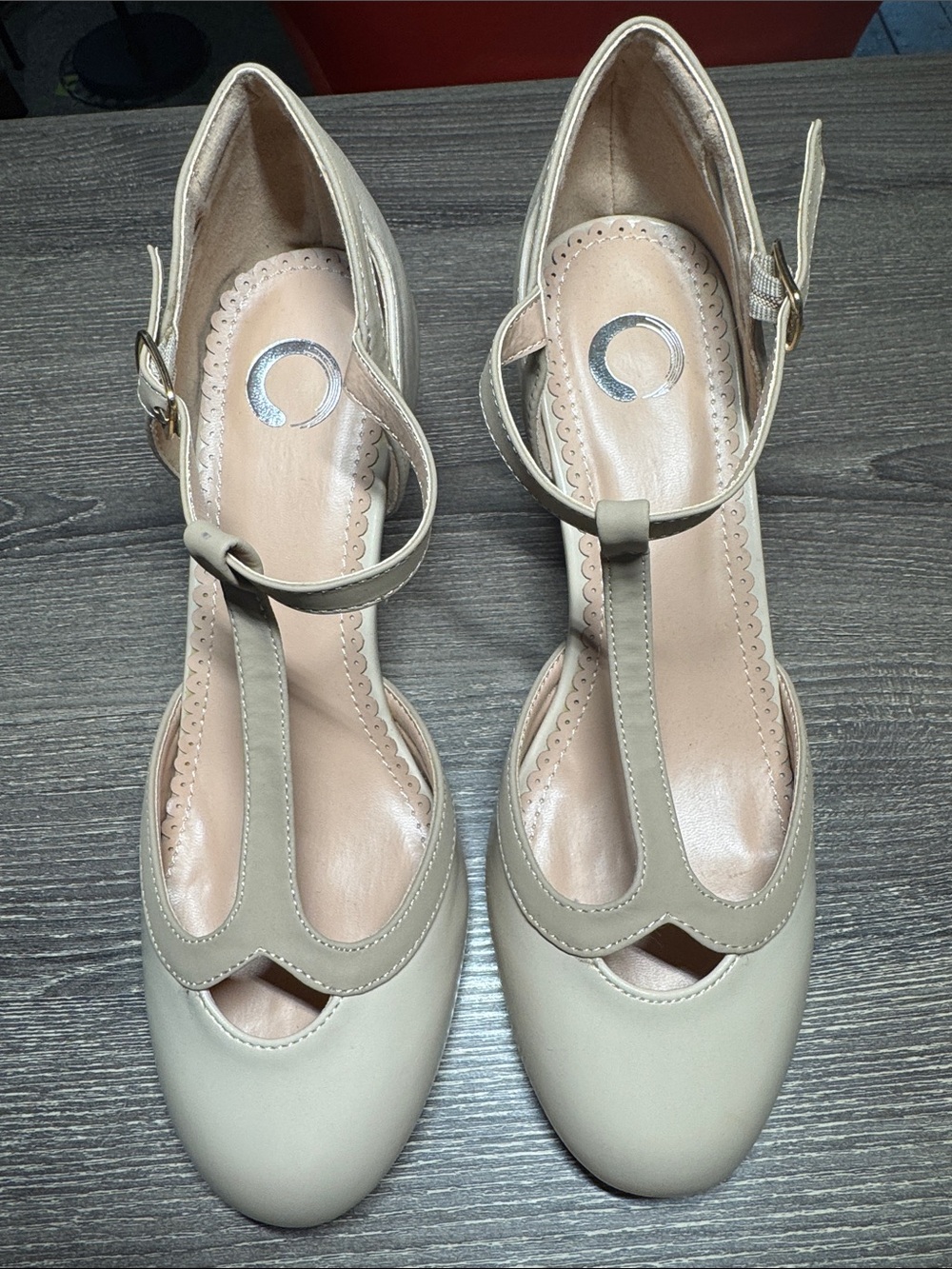 Women's T-Strap Closed-Toe Heels in Creamy Beige